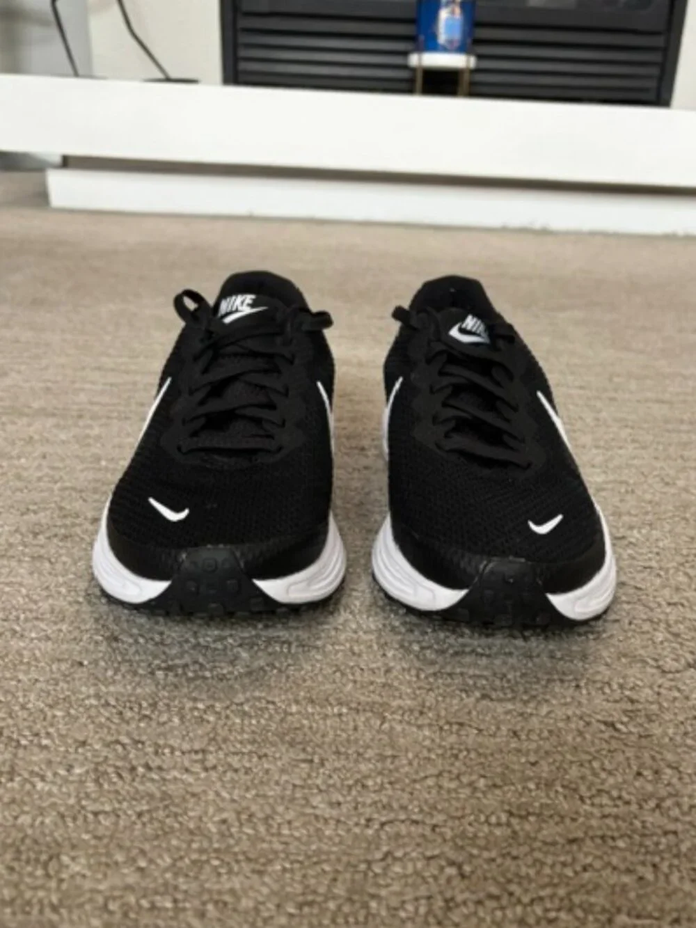 Nike Women's Revolution 8 Running Shoes in Great Condition